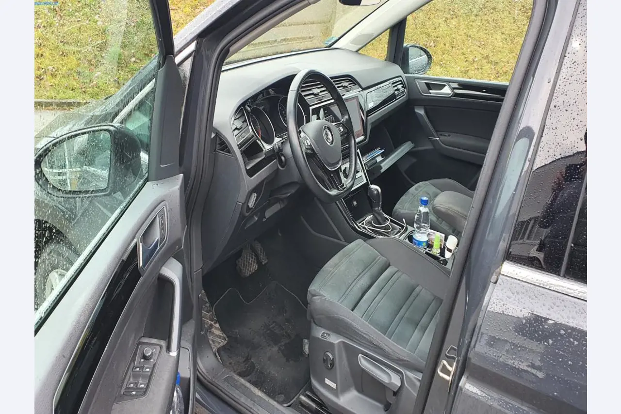 Máquinas para a produção de mobiliário para salas de estar-3