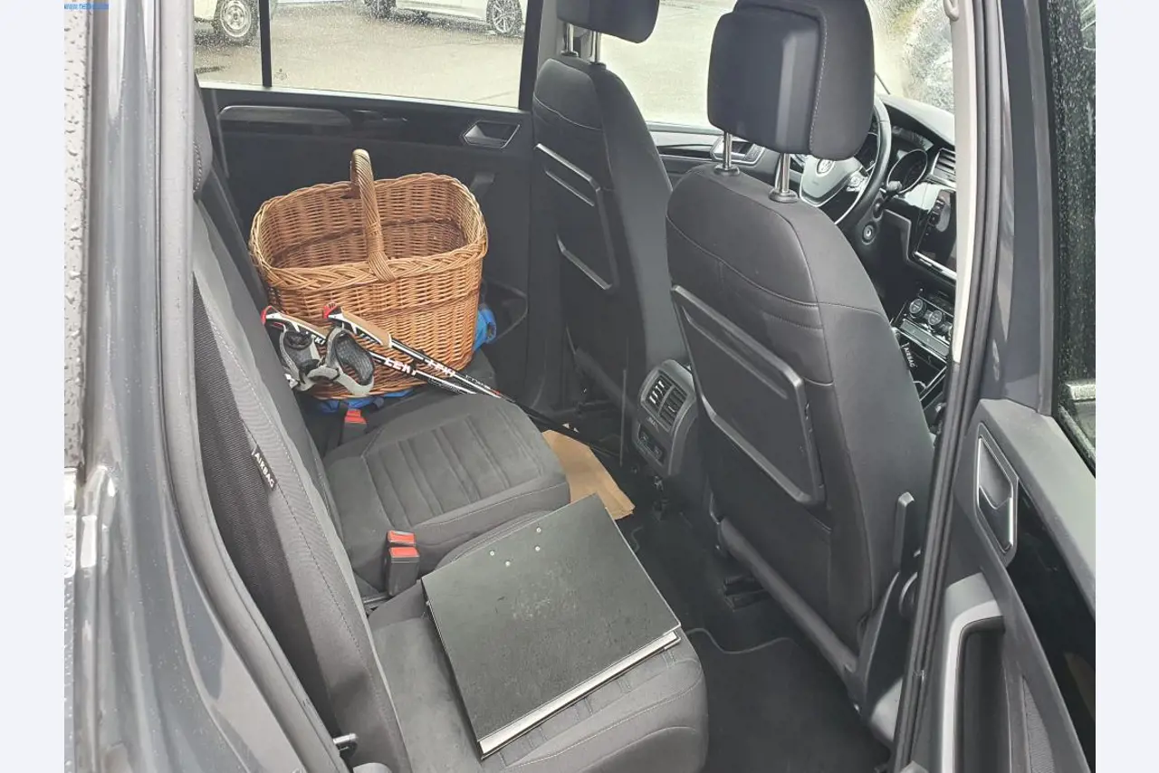 Máquinas para a produção de mobiliário para salas de estar-4