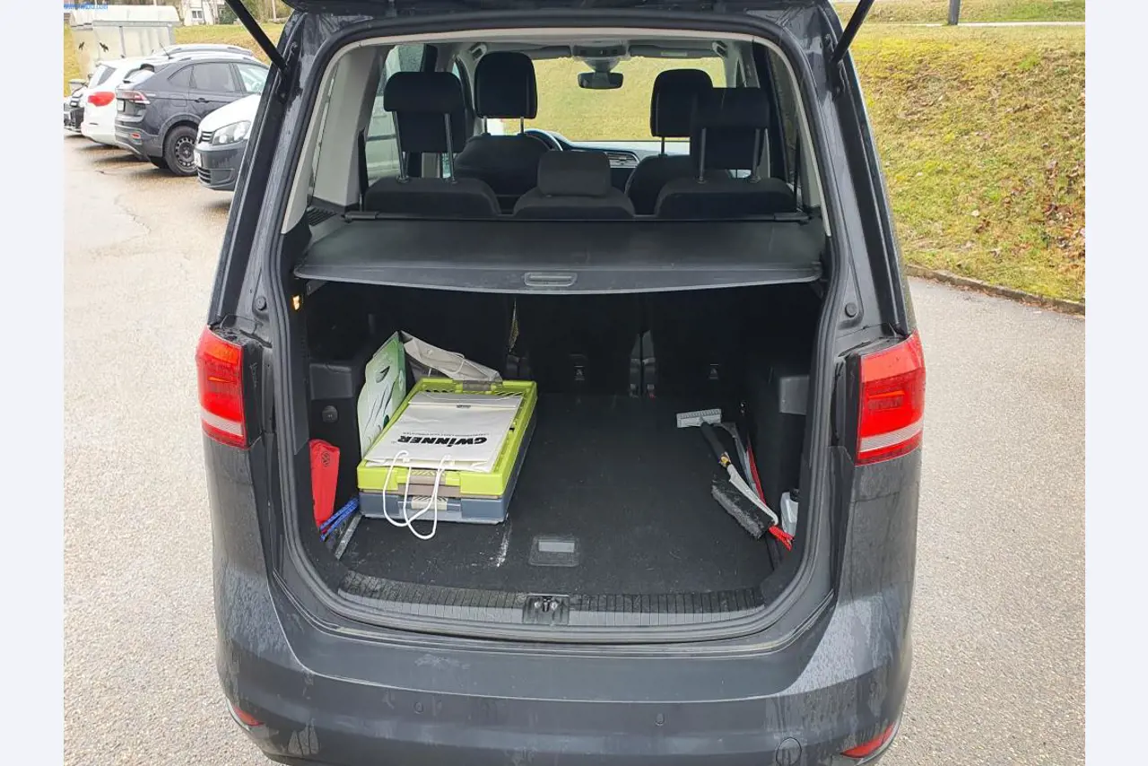 Máquinas para a produção de mobiliário para salas de estar-7