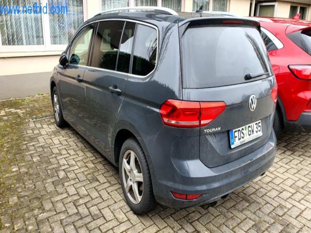 Máquinas para a produção de mobiliário para salas de estar-13