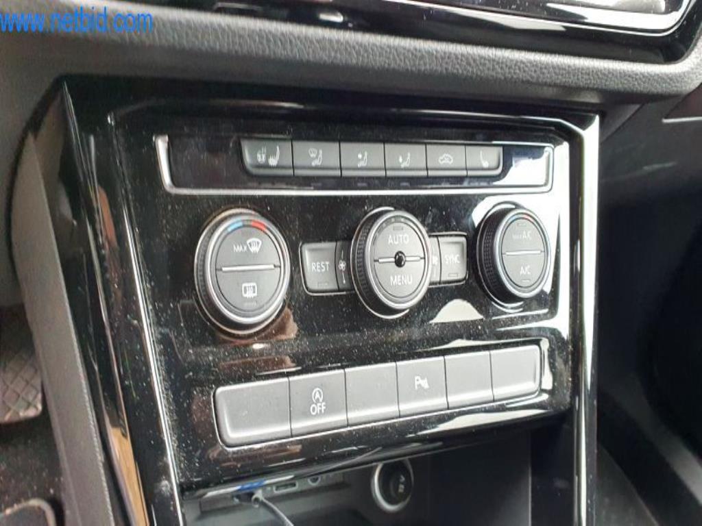 Máquinas para a produção de mobiliário para salas de estar-15