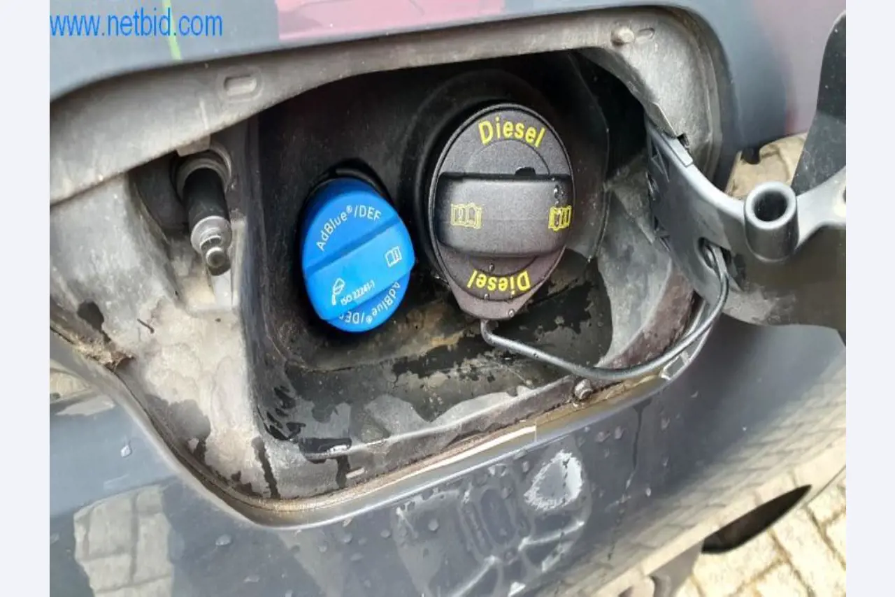 Máquinas para a produção de mobiliário para salas de estar-24