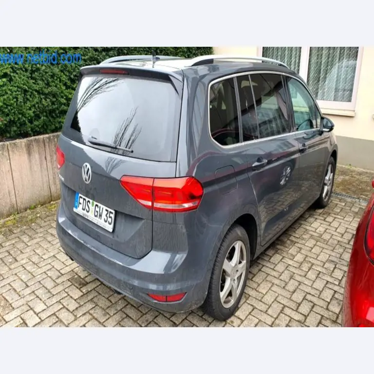 Máquinas para a produção de mobiliário para salas de estar-25