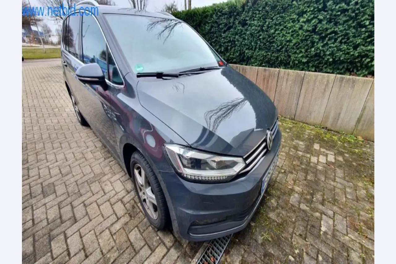 Máquinas para a produção de mobiliário para salas de estar-26