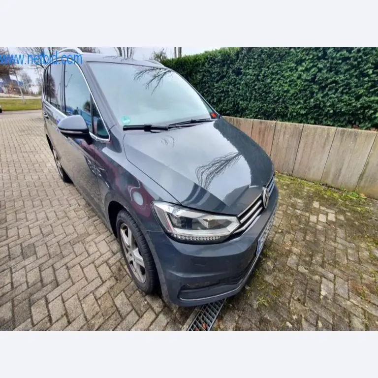 Máquinas para a produção de mobiliário para salas de estar-26