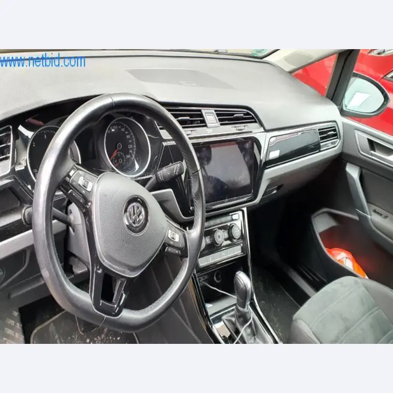 Máquinas para a produção de mobiliário para salas de estar-5