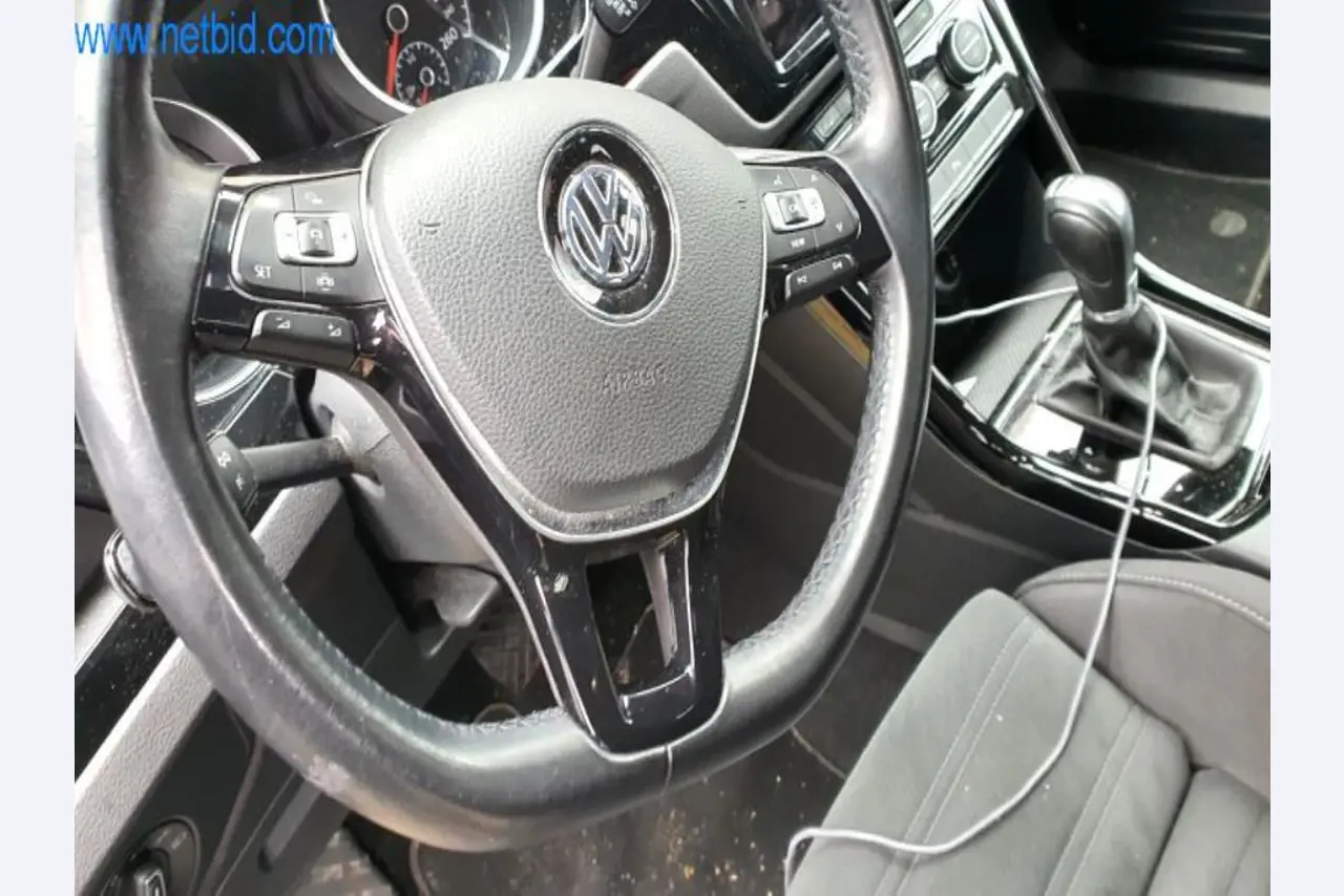 Máquinas para a produção de mobiliário para salas de estar-6