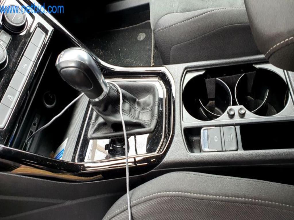 Máquinas para a produção de mobiliário para salas de estar-8