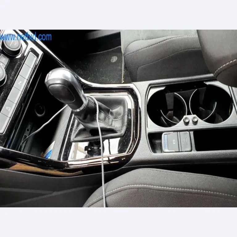 Máquinas para a produção de mobiliário para salas de estar-8