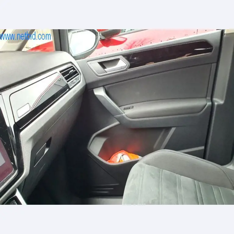 Máquinas para a produção de mobiliário para salas de estar-9