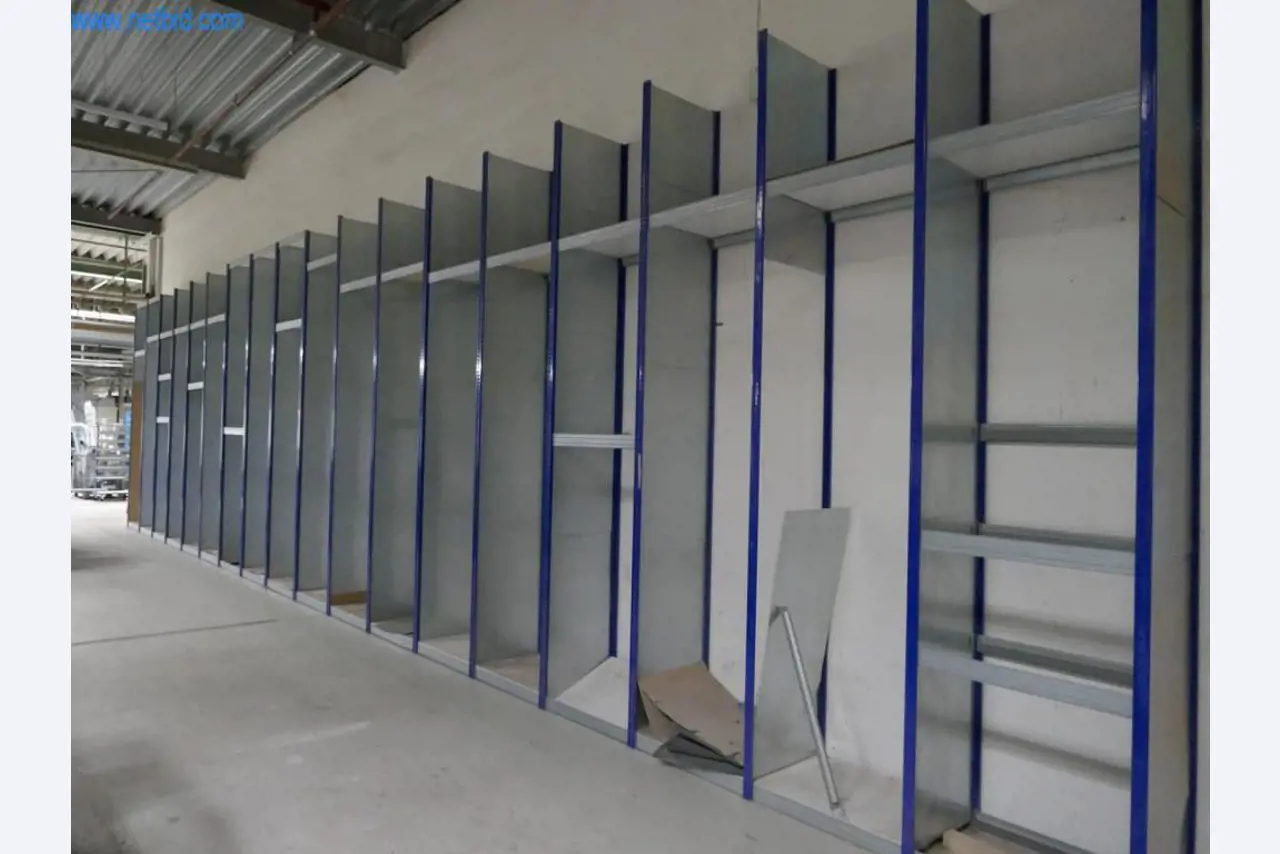 Stroje na výrobu obývacího nábytku-1