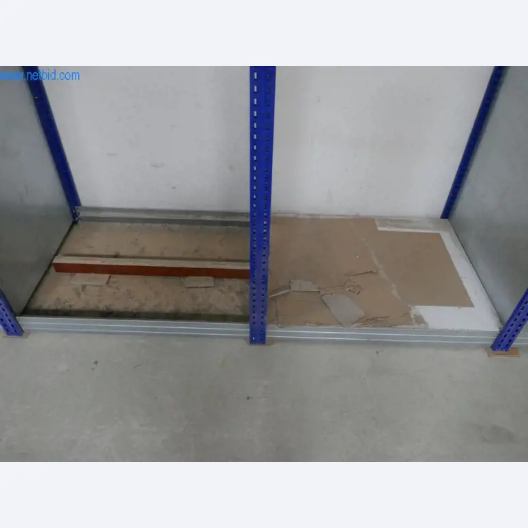 Stroje na výrobu obývacího nábytku-4