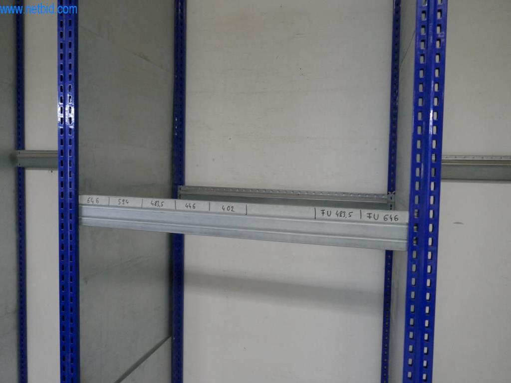 Stroje na výrobu obývacího nábytku-5