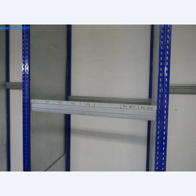 Stroje na výrobu obývacího nábytku-5