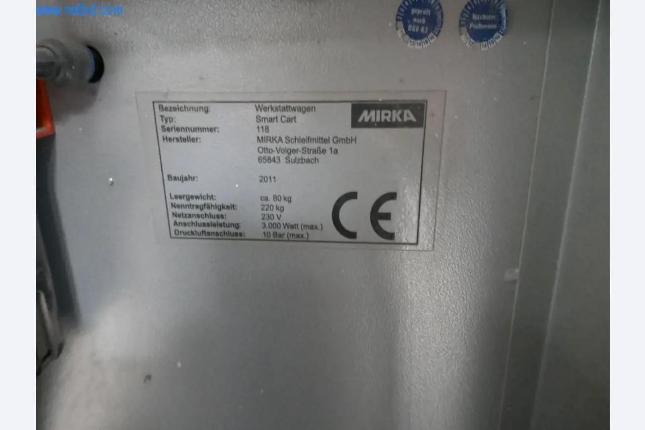 Maschinen zur Herstellung von Wohnraummöbeln-7