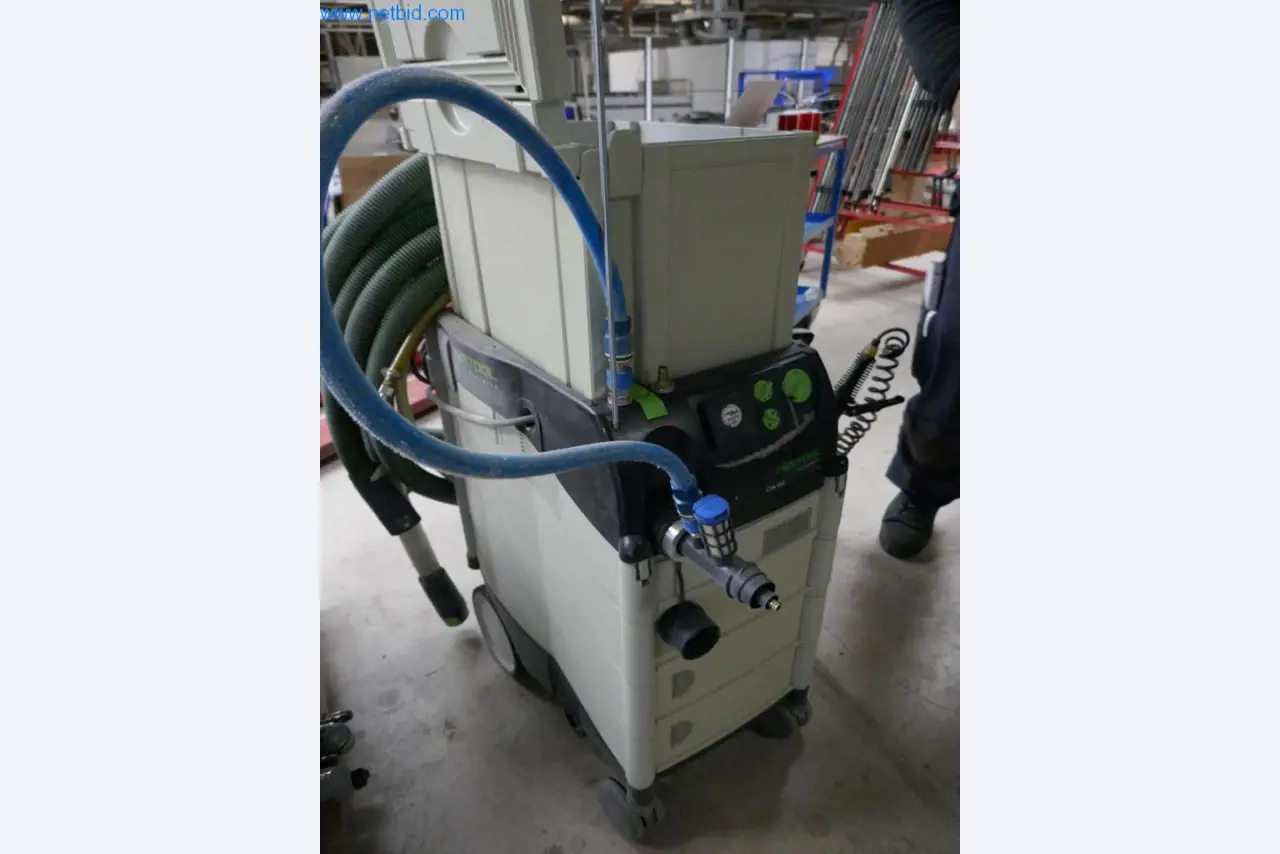 Máquinas para a produção de mobiliário para salas de estar-2