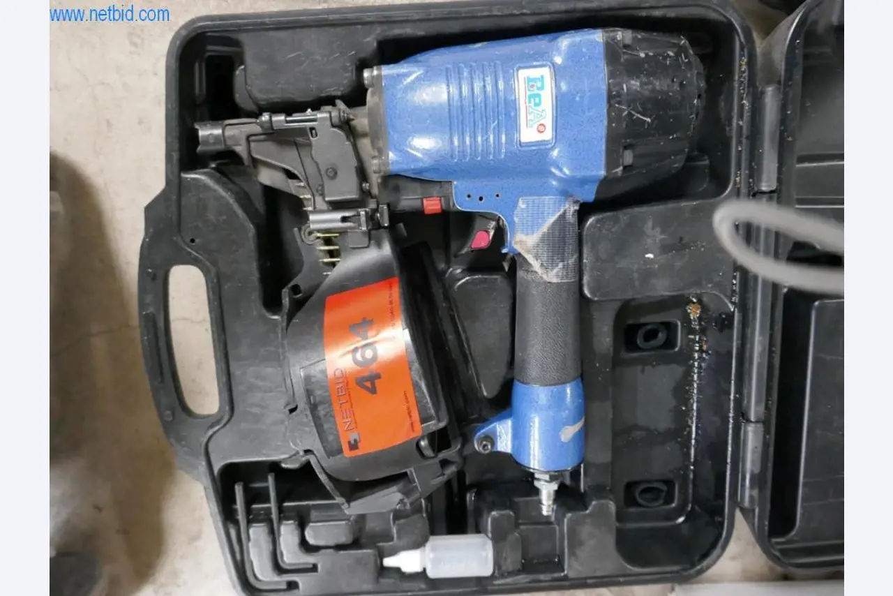 Maschinen zur Herstellung von Wohnraummöbeln-1