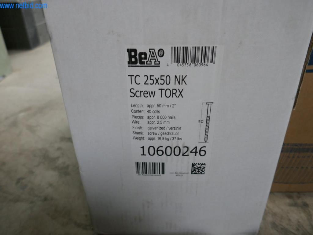 Maschinen zur Herstellung von Wohnraummöbeln-5