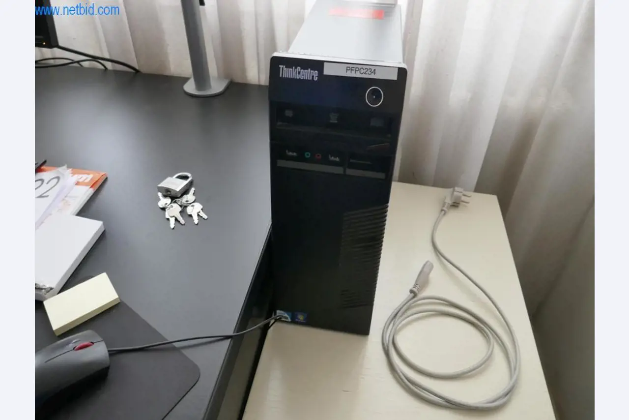 Stroje na výrobu obývacího nábytku-1