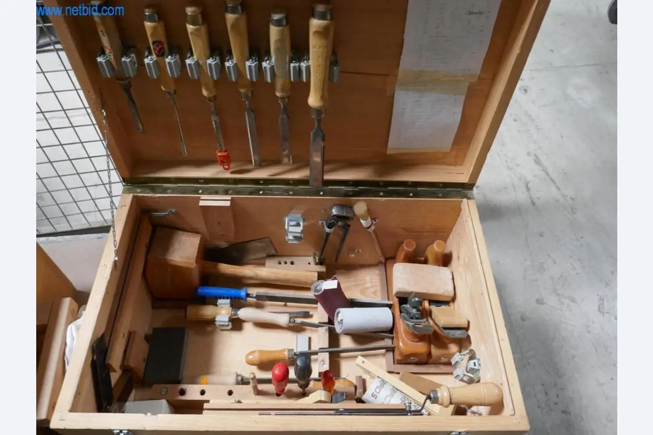 Máquinas para la fabricación de muebles de salón-2