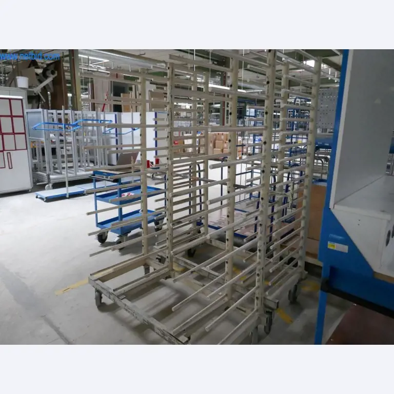 Maschinen zur Herstellung von Wohnraummöbeln-2