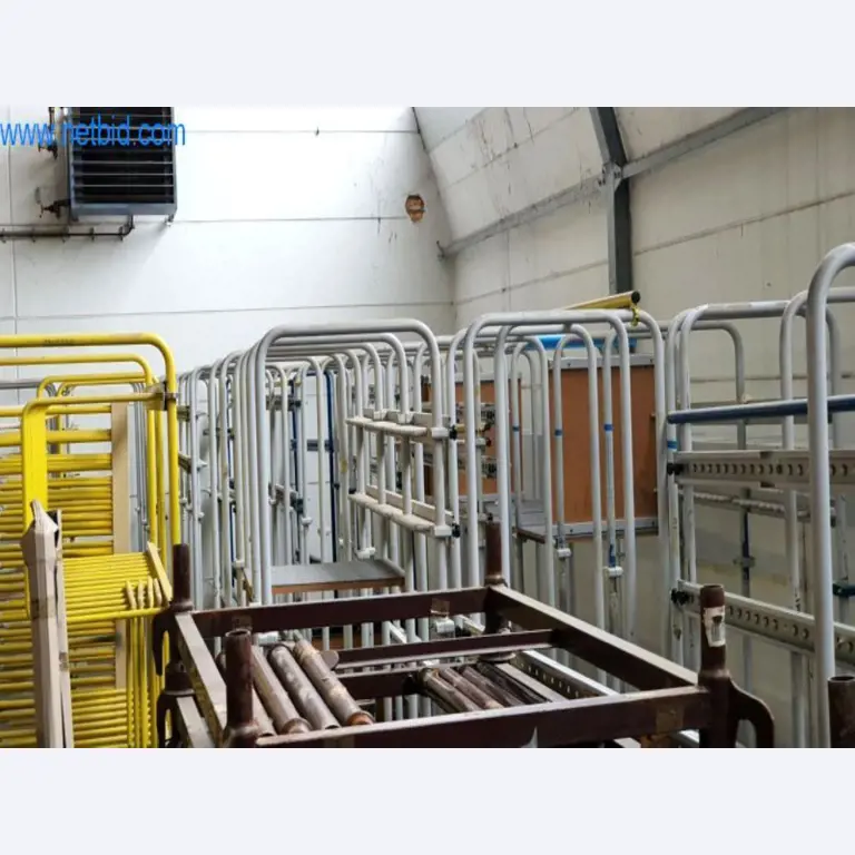 Maschinen zur Herstellung von Wohnraummöbeln-4