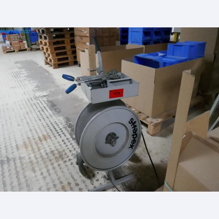 Stroje na výrobu obývacího nábytku-1