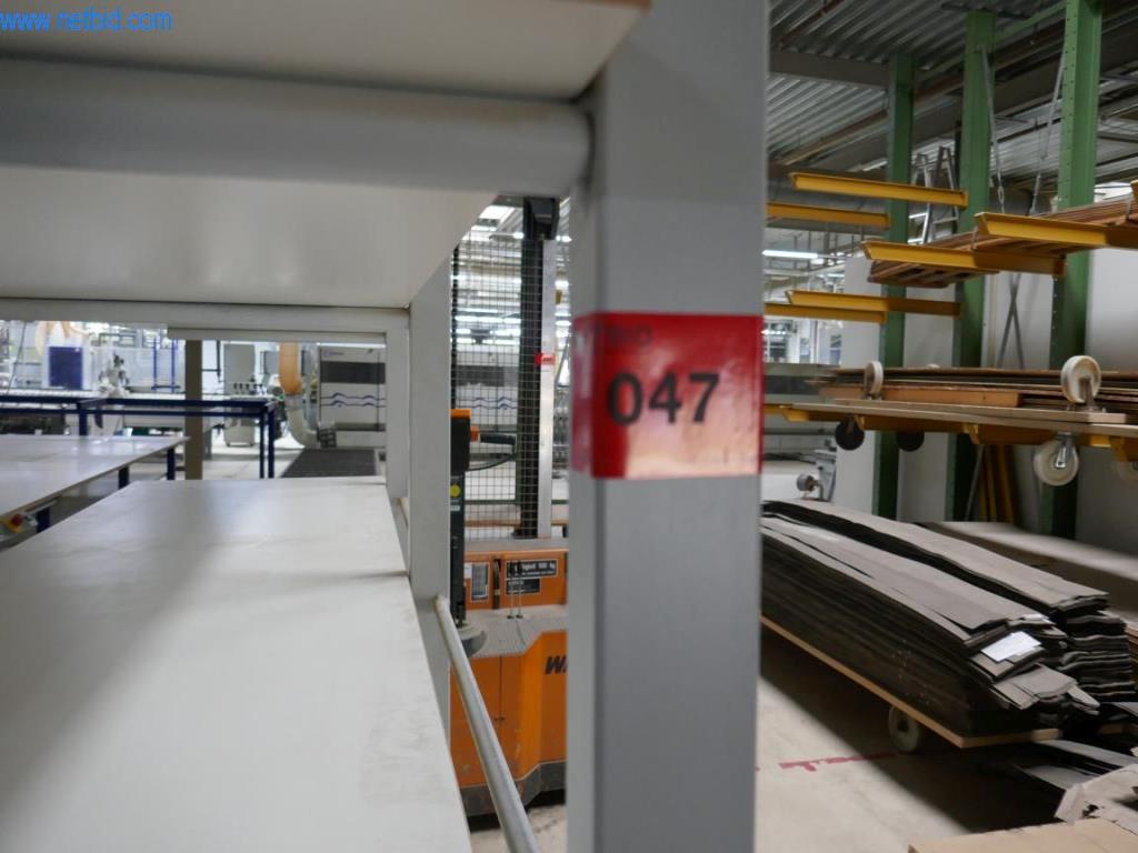 Machines pour la fabrication de meubles d'intérieur-2