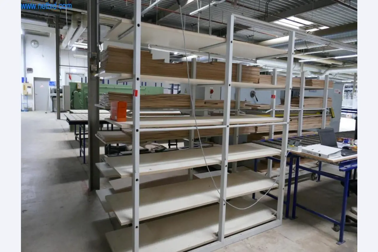 Máquinas para a produção de mobiliário para salas de estar-3