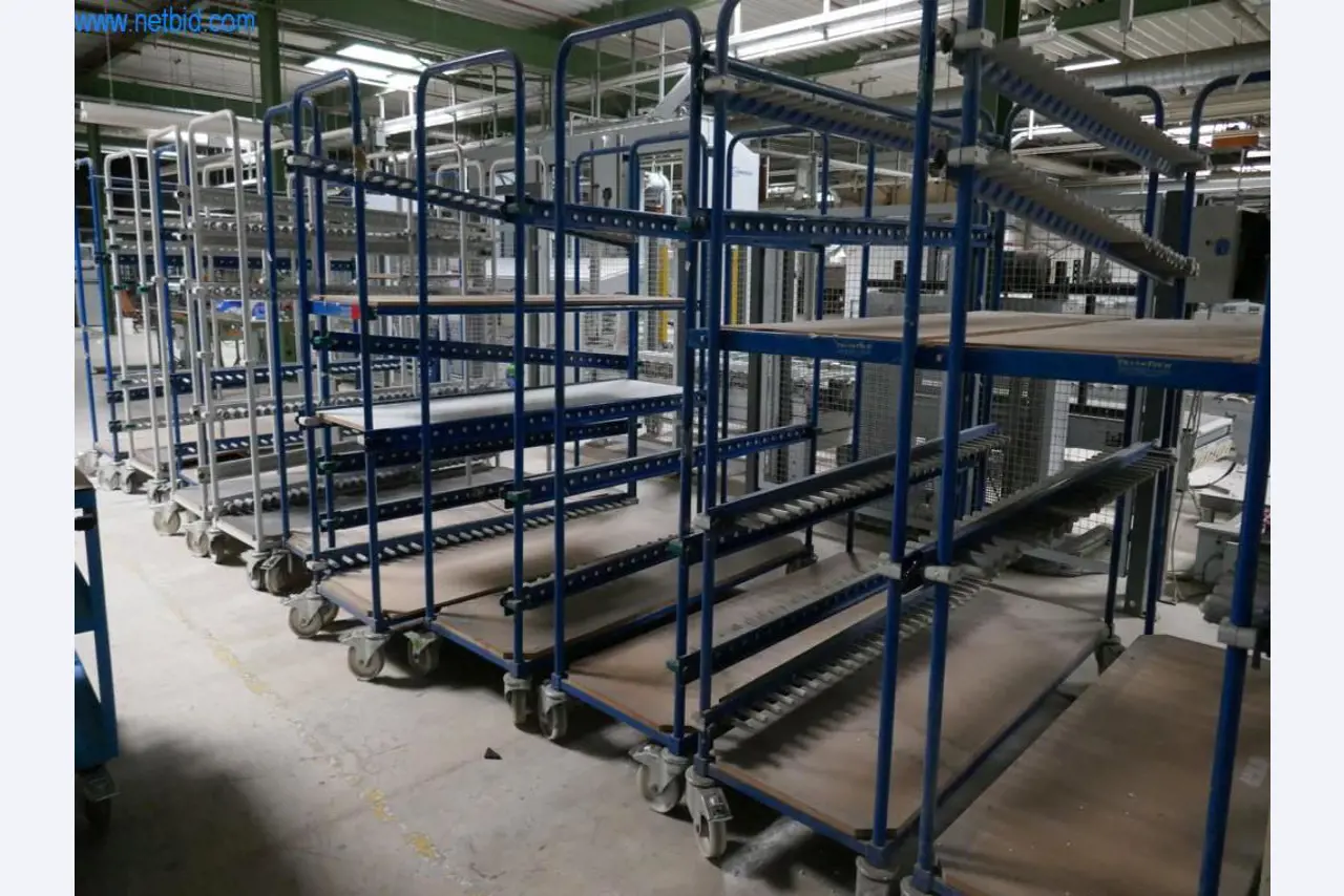 Máquinas para a produção de mobiliário para salas de estar-1