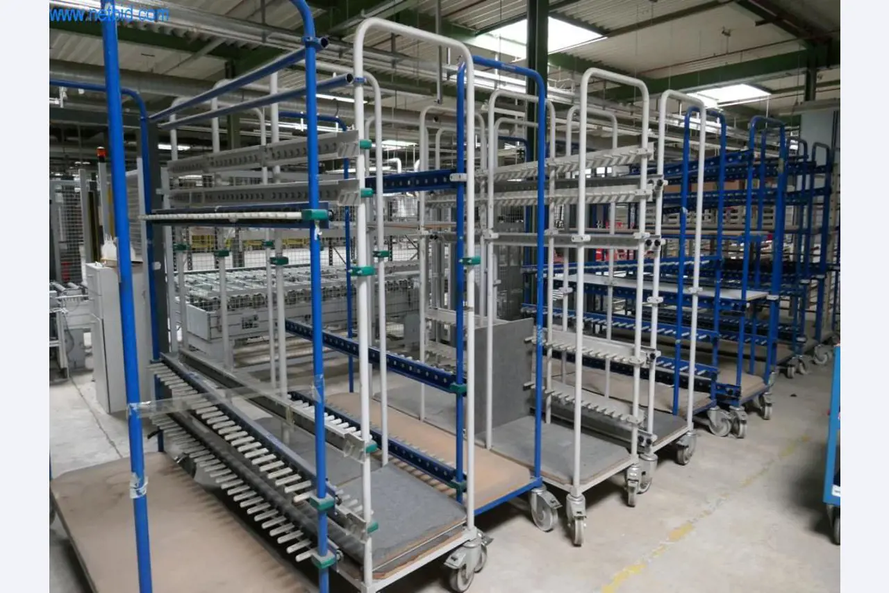 Máquinas para a produção de mobiliário para salas de estar-2