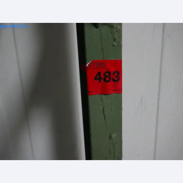 Maschinen zur Herstellung von Wohnraummöbeln-3