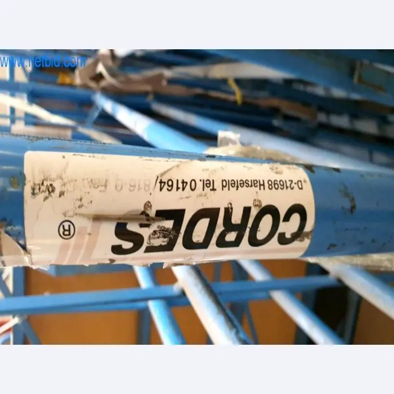 Máquinas para a produção de mobiliário para salas de estar-2