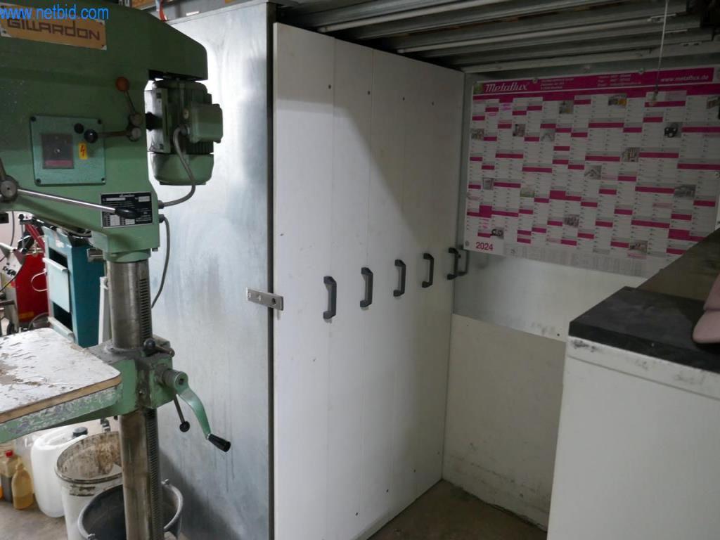 Máquinas para a produção de mobiliário para salas de estar-2