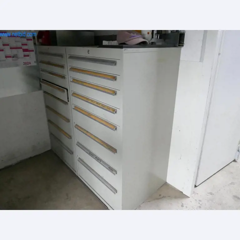 Máquinas para a produção de mobiliário para salas de estar-6