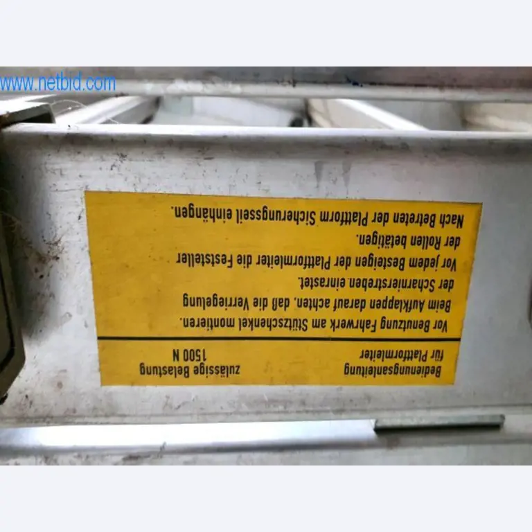 Stroje na výrobu obývacího nábytku-3