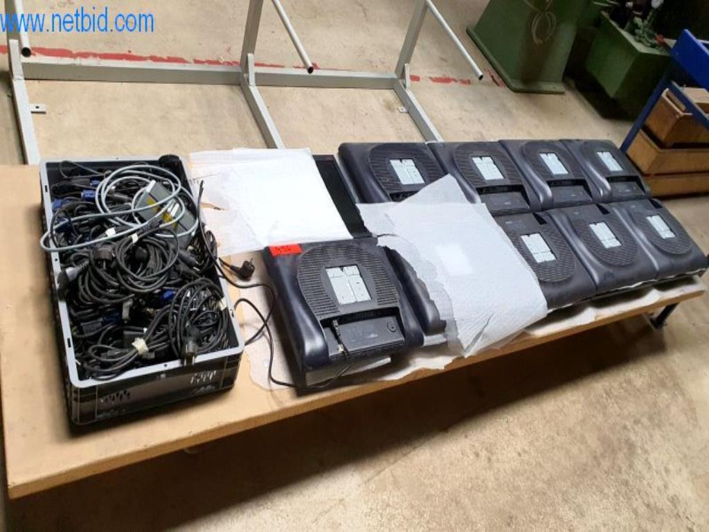 Máquinas para a produção de mobiliário para salas de estar-1