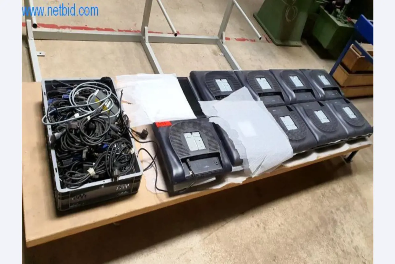 Máquinas para a produção de mobiliário para salas de estar-1