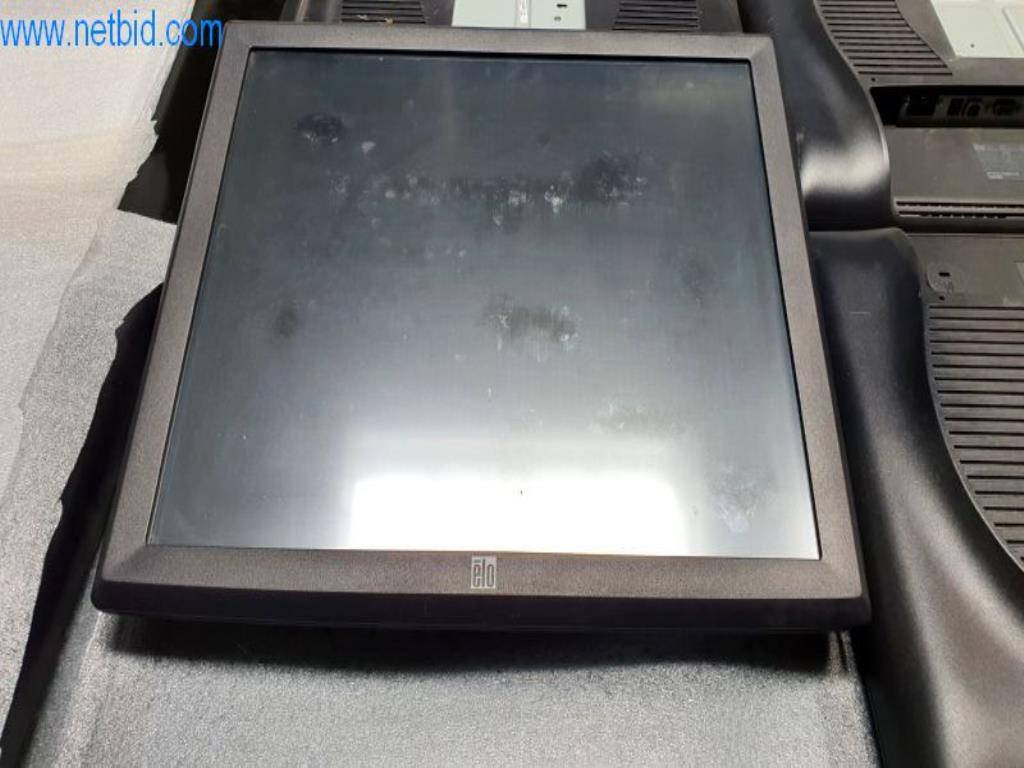 Máquinas para a produção de mobiliário para salas de estar-2