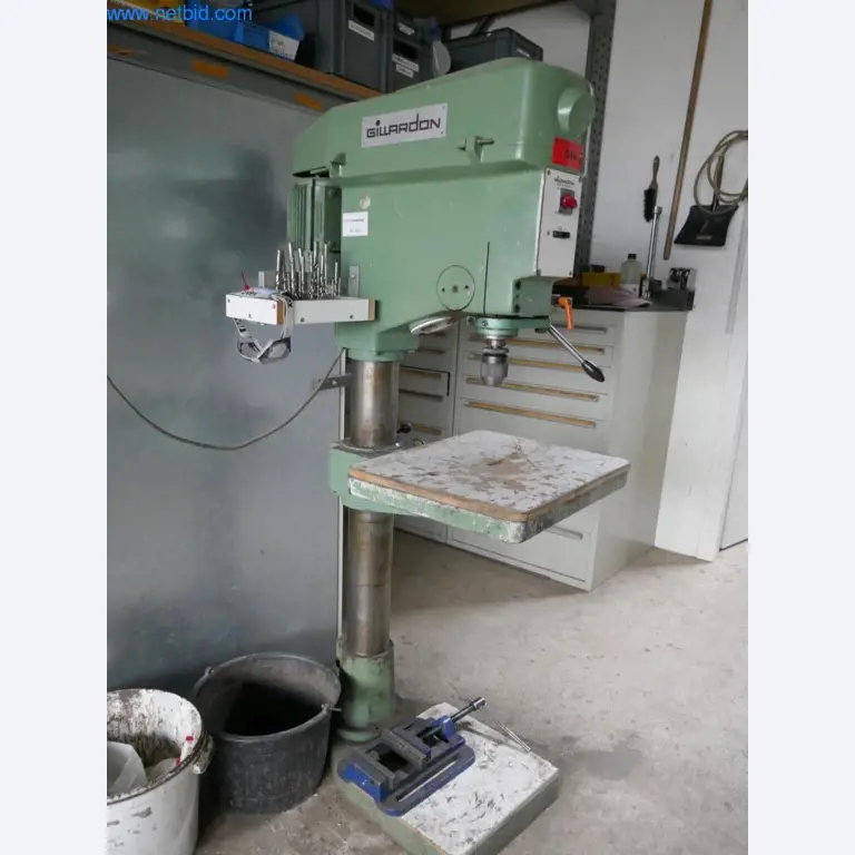 Máquinas para a produção de mobiliário para salas de estar-4