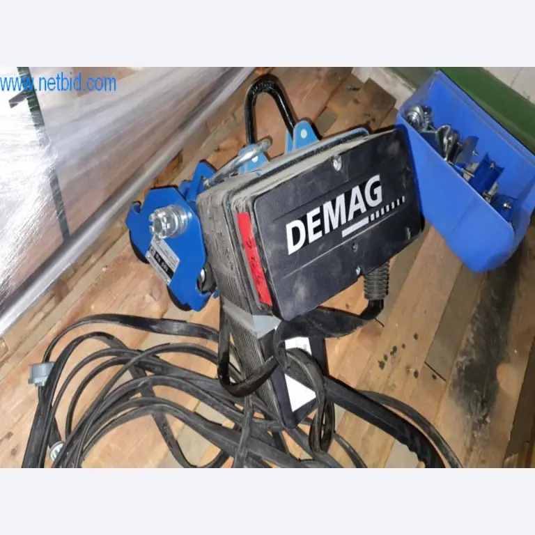 Máquinas para a produção de mobiliário para salas de estar-3