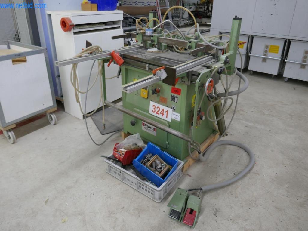 Stroje na výrobu obývacího nábytku-1