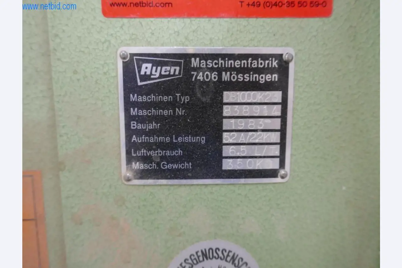 Stroje na výrobu obývacího nábytku-3