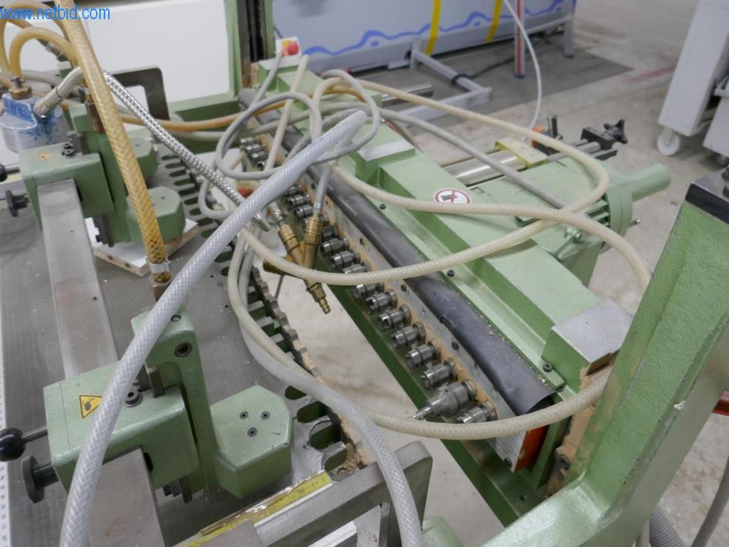 Stroje na výrobu obývacího nábytku-5