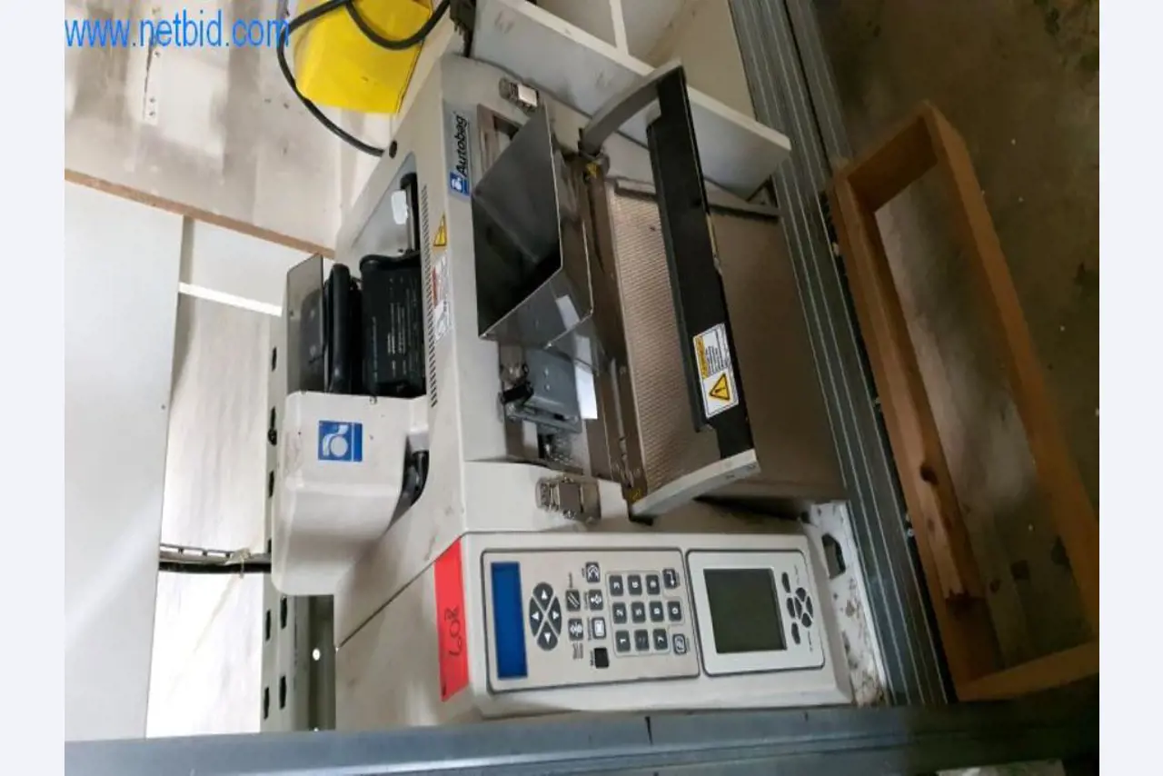 Máquinas para a produção de mobiliário para salas de estar-4