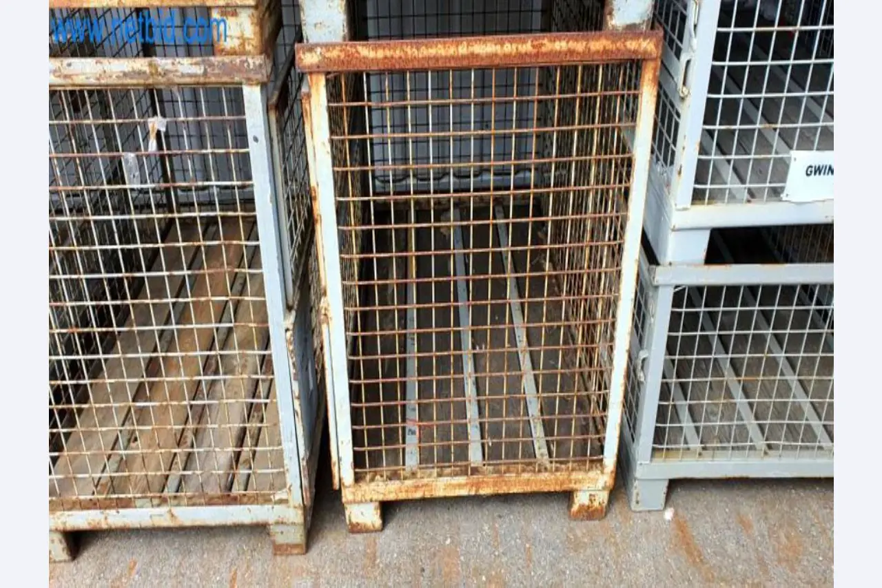 Máquinas para a produção de mobiliário para salas de estar-2