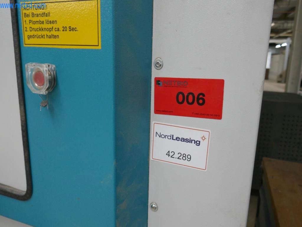 Máquinas para a produção de mobiliário para salas de estar-2