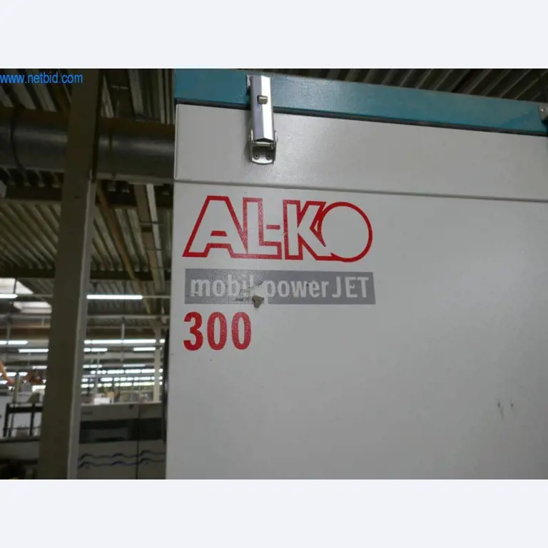 Máquinas para a produção de mobiliário para salas de estar-3