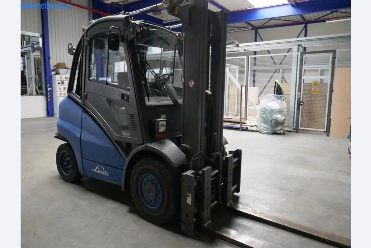 Machines voor de productie van woonkamermeubels-1