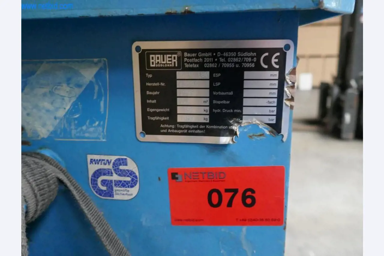 Máquinas para a produção de mobiliário para salas de estar-3